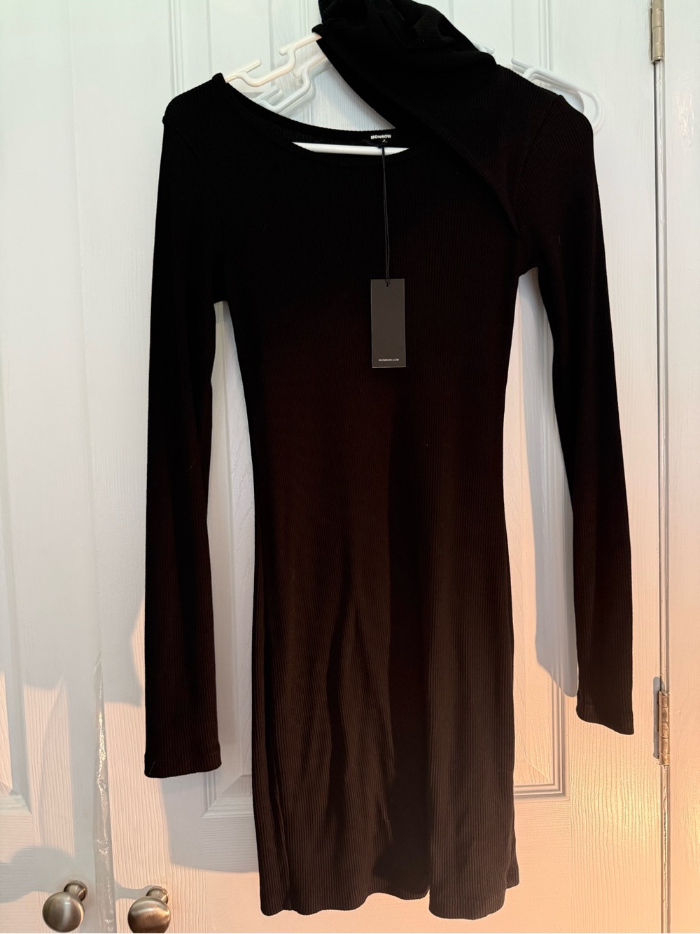 Monrow Black Ribbed Long-Sleeve Slim Dress